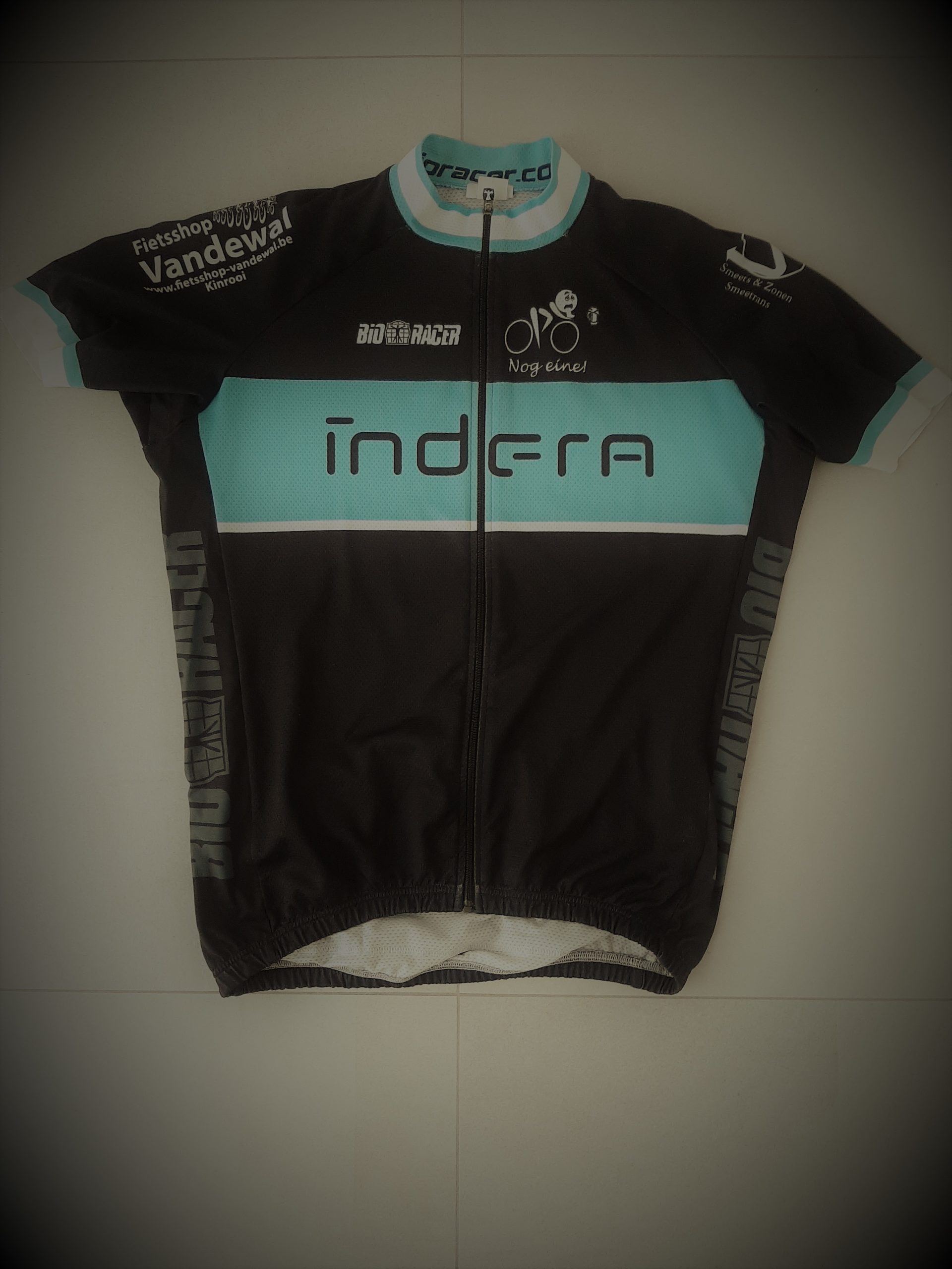 Teamkledij Nog Eine 2014